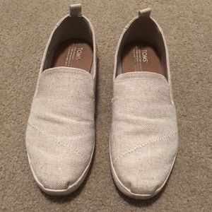 TOMS slip ons